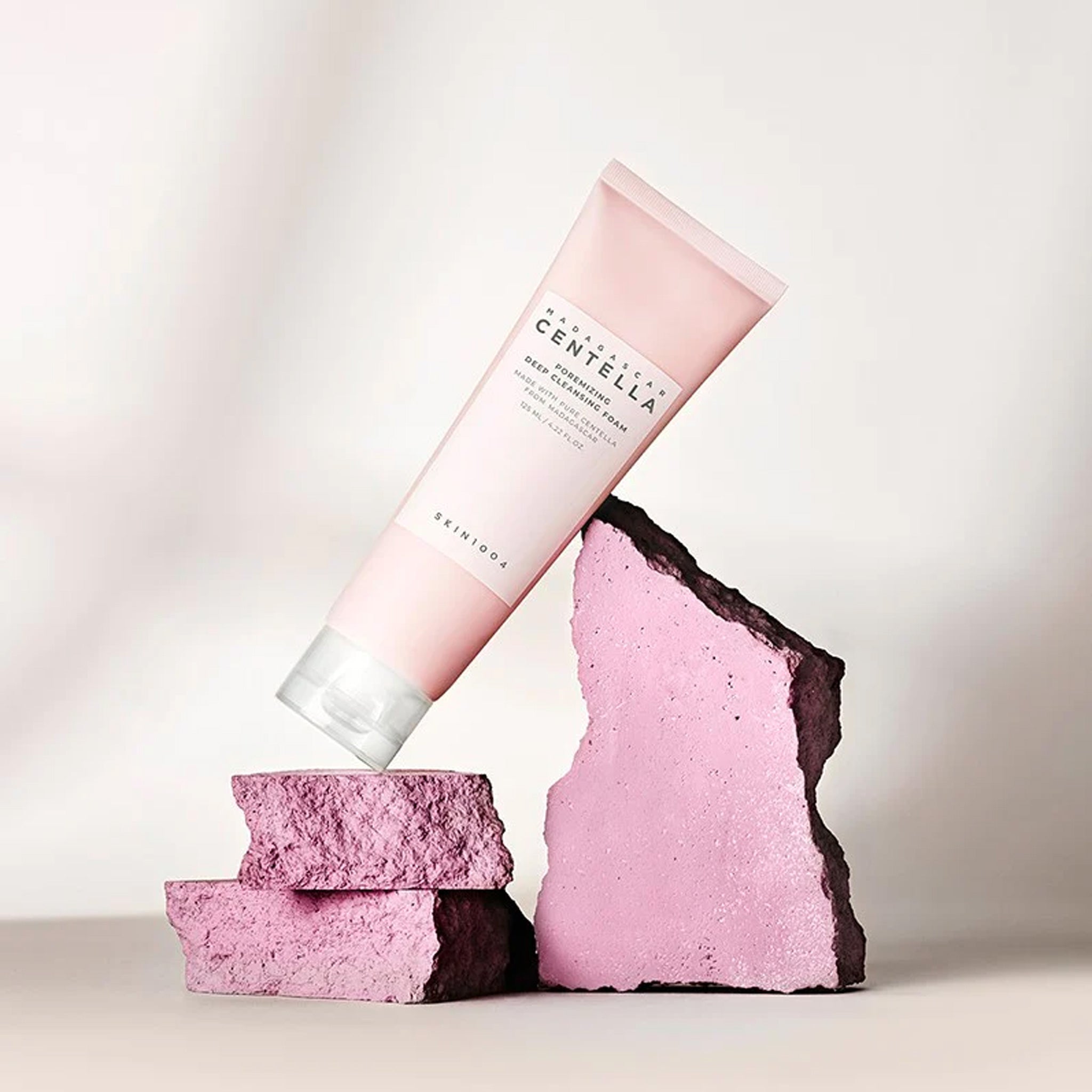  Centella - skin1004- Madagascar Centella Poremizing Deep Cleansing Foam 125ml