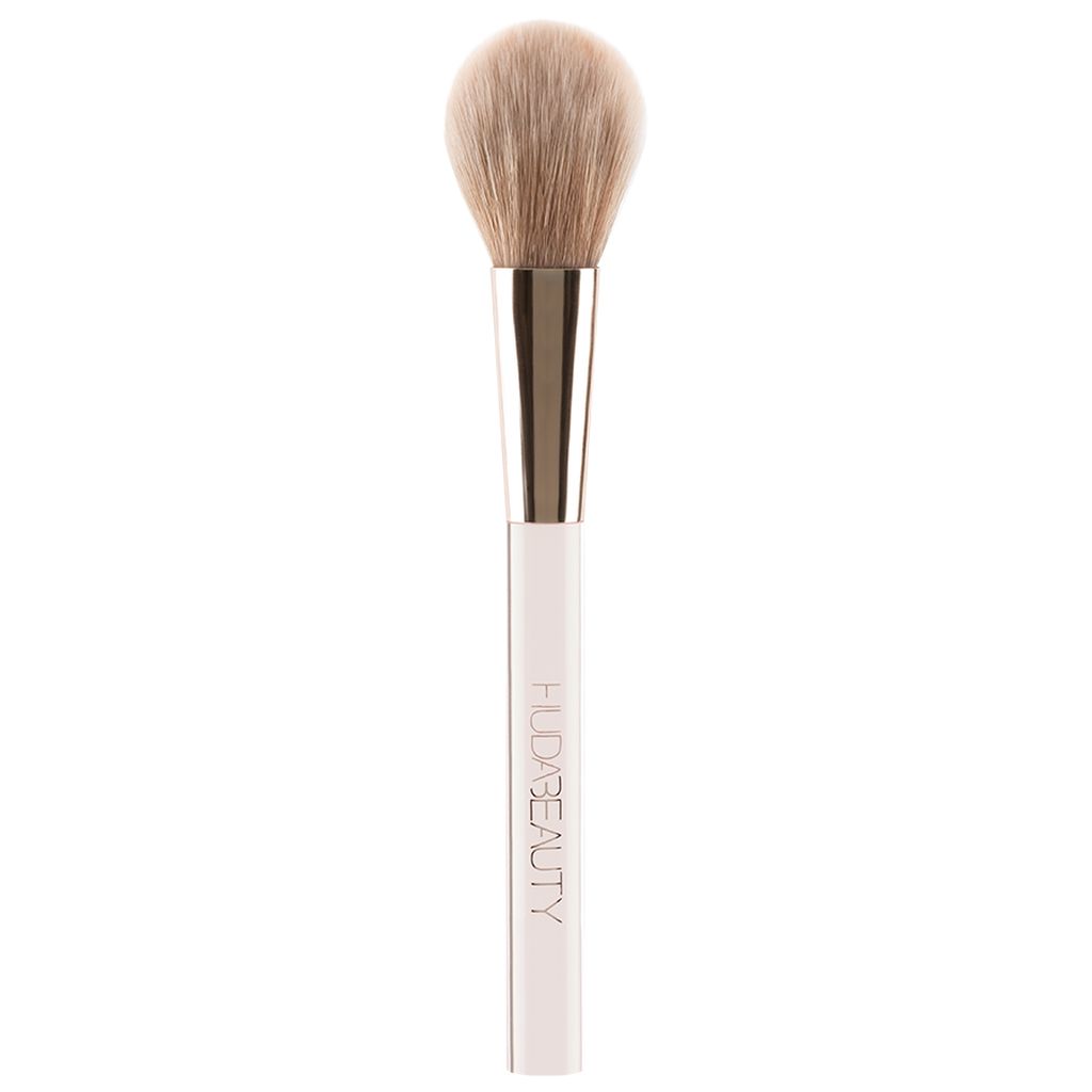 Huda beauty brush
