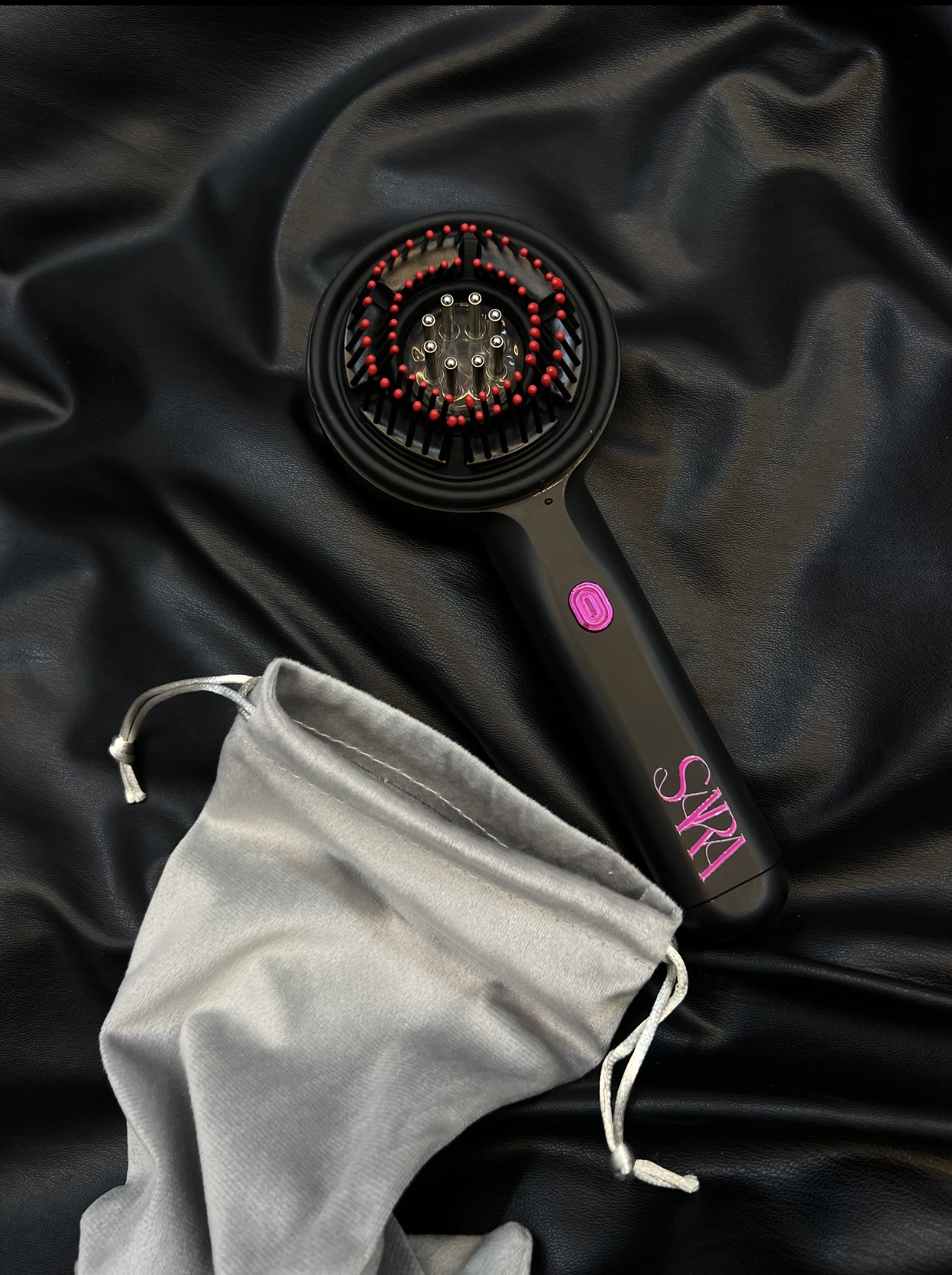 Sara scalp massage comb