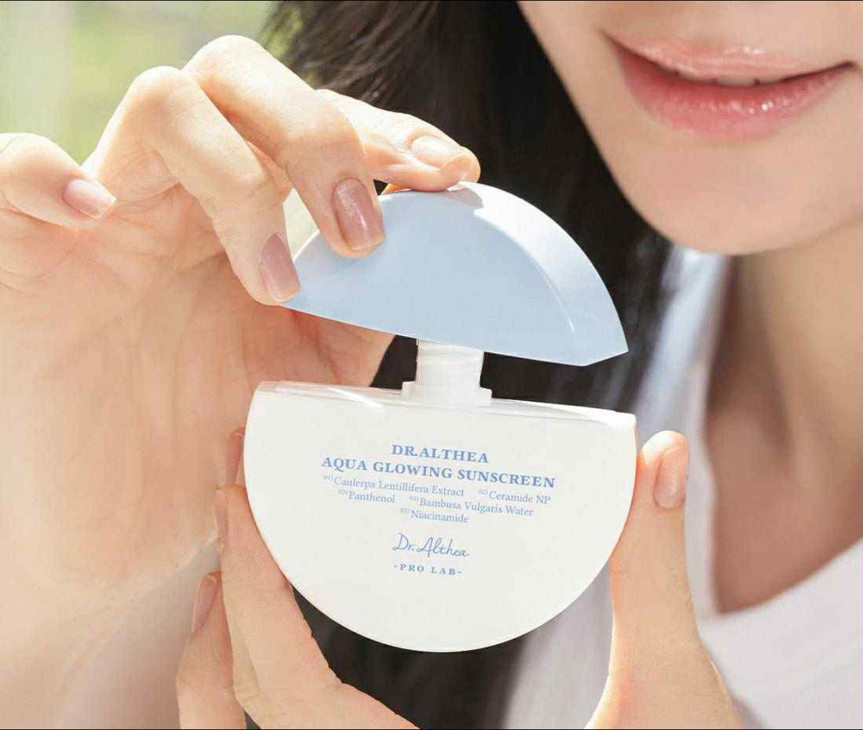 Dr Althea - Aqua Glowing Sunscreen-45ml