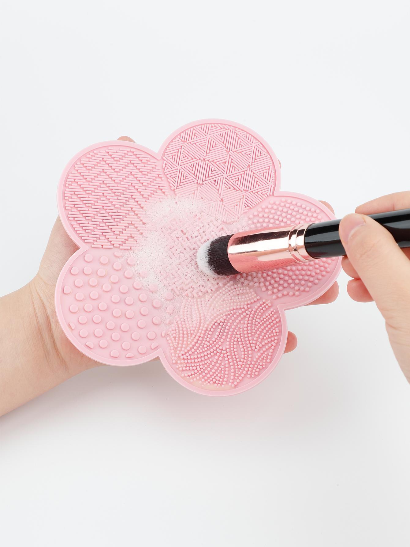 Brush cleaner 