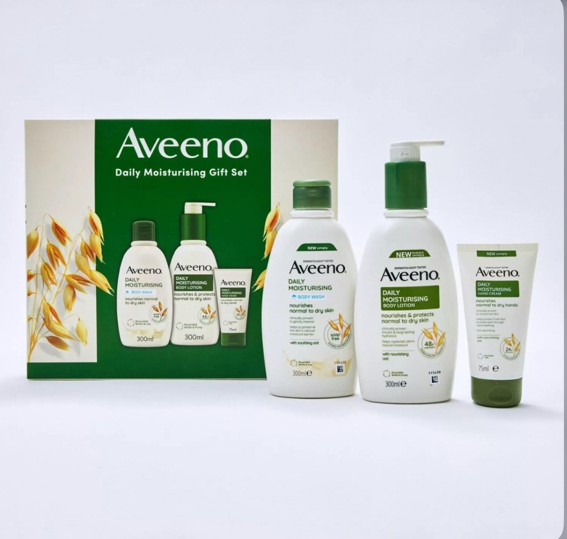 Aveeno Daily Moisturising Gift Set for Normal to Dry Skin,